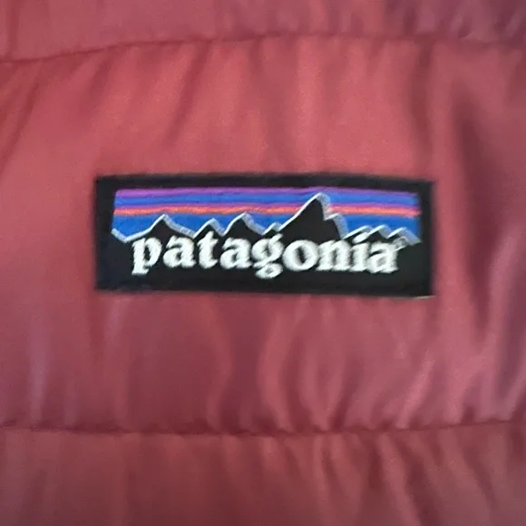 Patagonia - Reversible light down jacket. Two looks in one! - Picture 4 of 6
